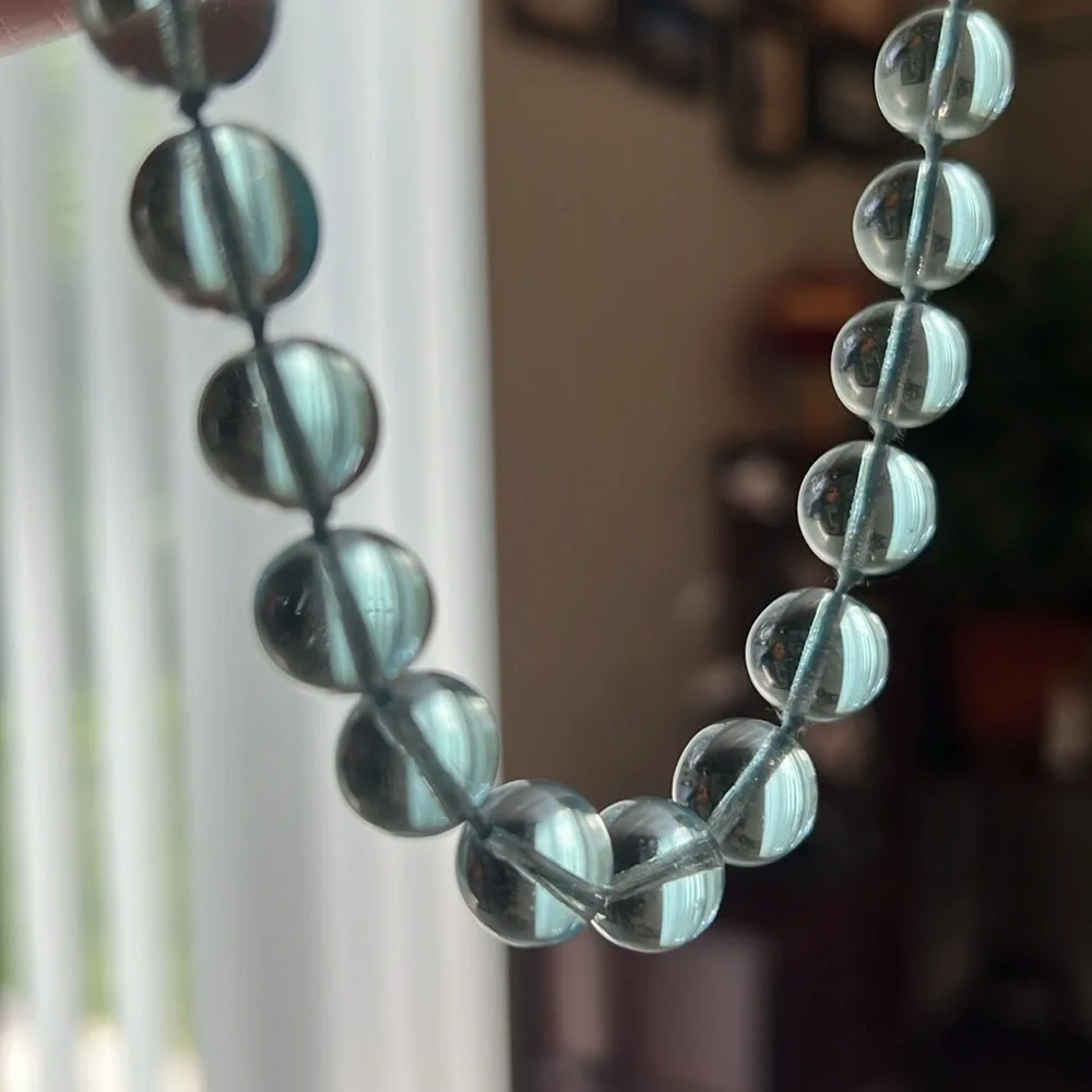 RARE Antique Light Aqua Blue Orb Pools of Light Handknotted Necklace - Picture 7 of 16